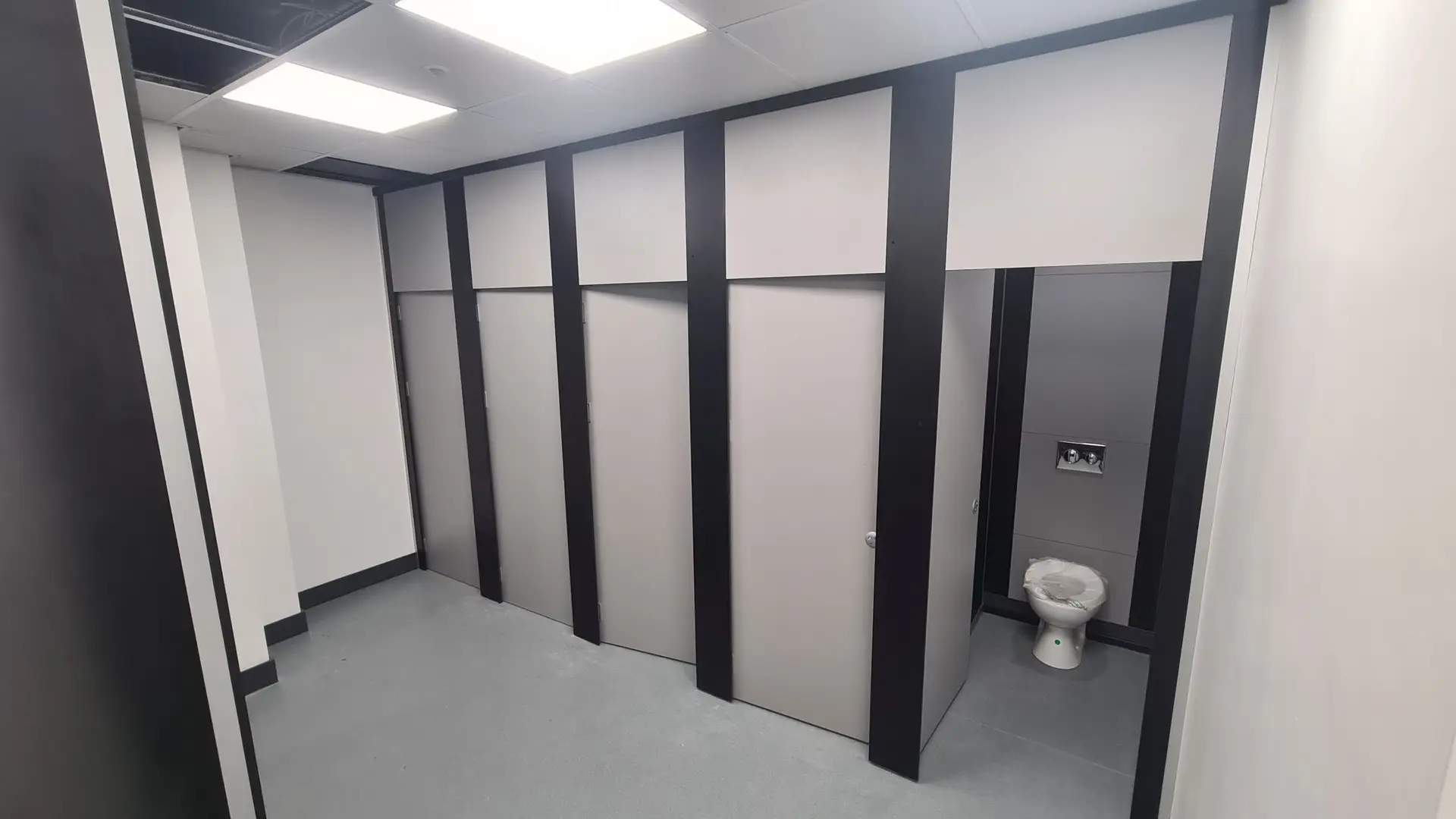 Toilet Cubicles Bury
