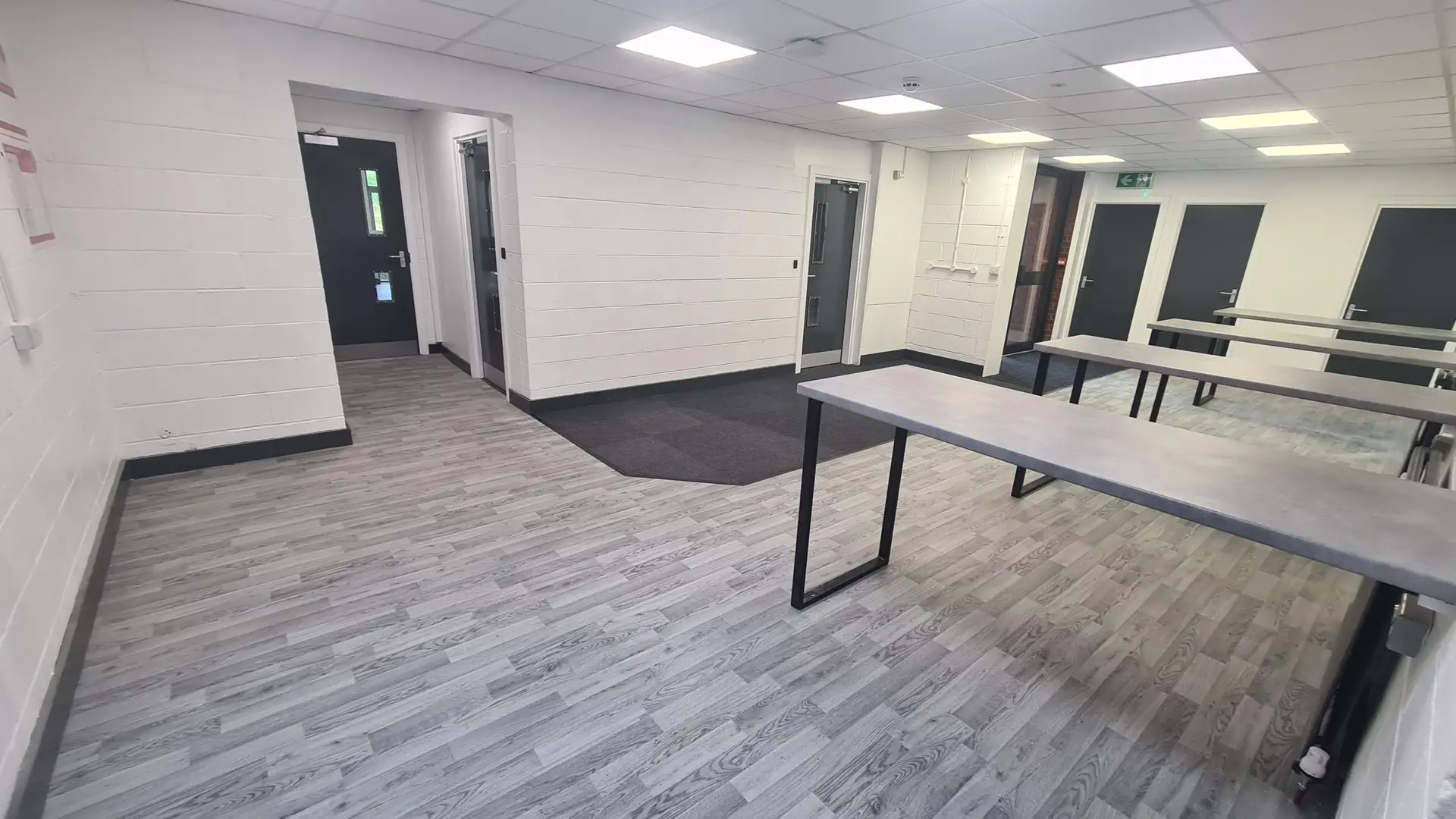 Commercial vinyl / Suspended Ceiling / Aluminium Entrance doors bury